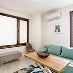 Summer Vibes 아파트