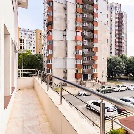 Apartment Summer Vibes *